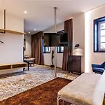 Ibis Styles