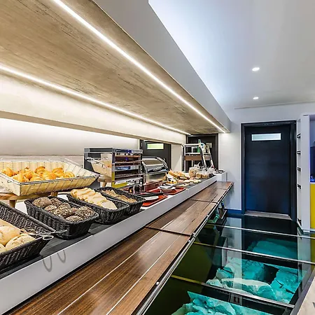 Ξενοδοχείο Ibis Styles 3*
