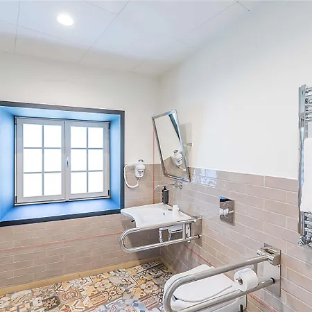 Szálloda Ibis Styles Chaves