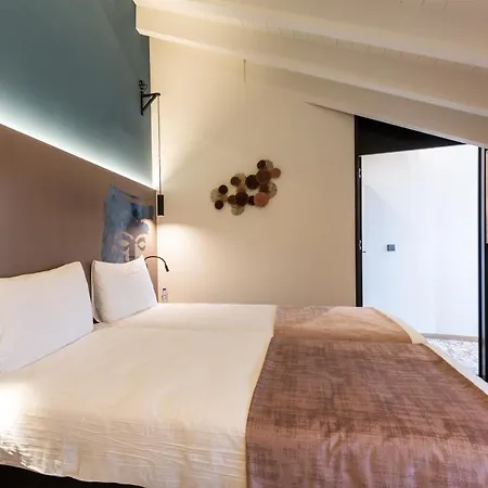 Ξενοδοχείο Ibis Styles 3*