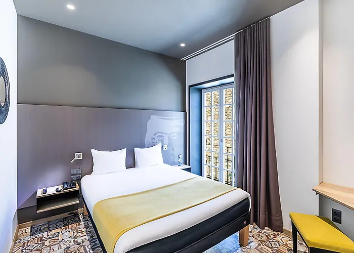 Ibis Styles Отель Шавиш