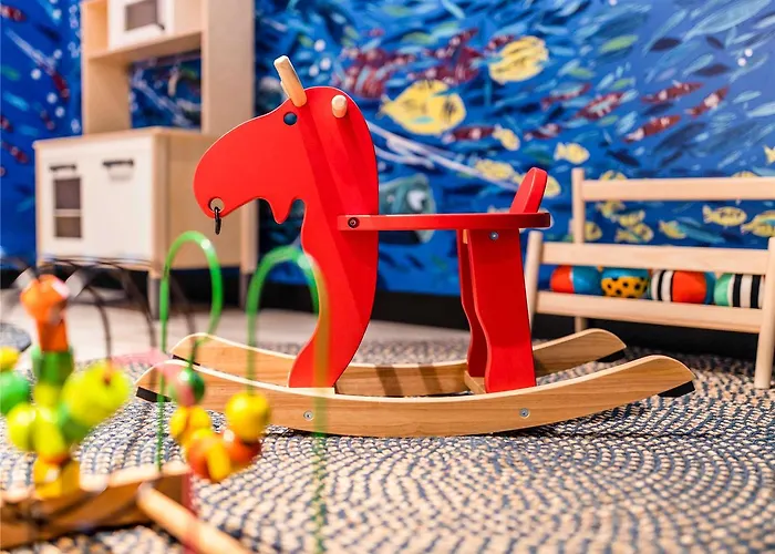 Ibis Styles Шавиш